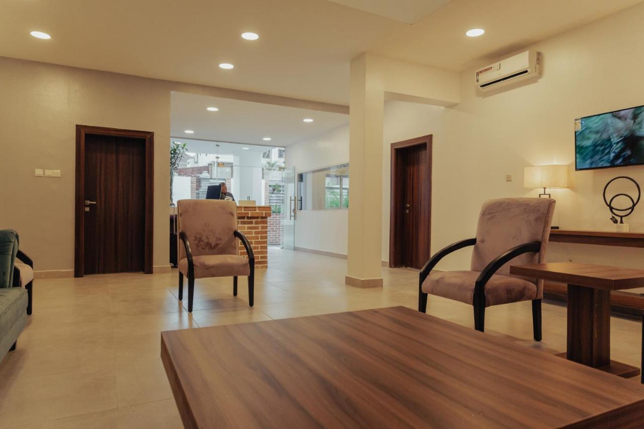 Sinclair Lake Chad Abuja Exterior foto