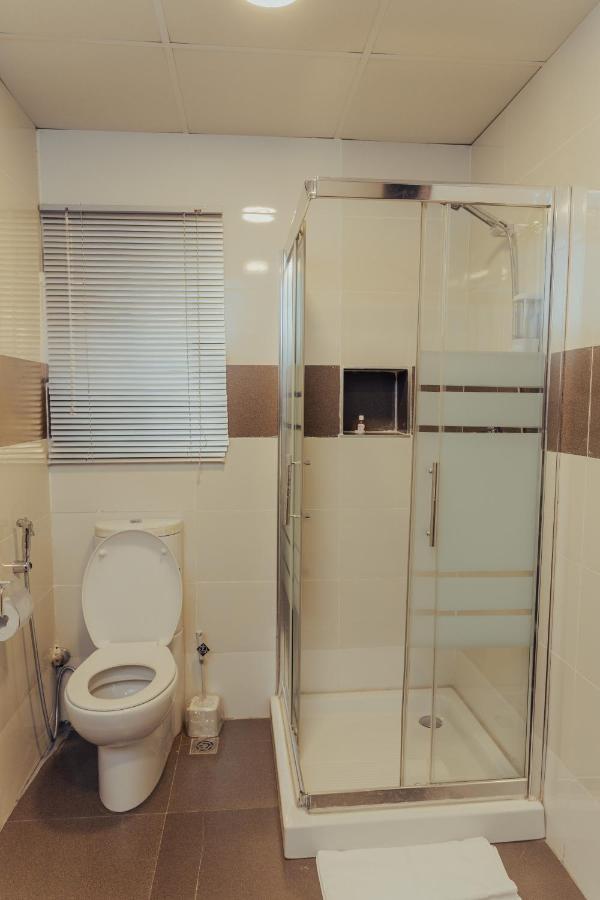 Sinclair Lake Chad Abuja Exterior foto